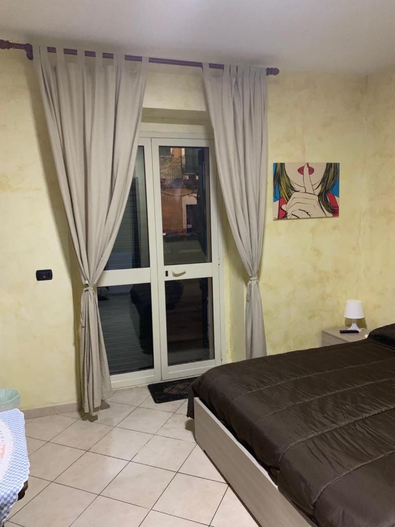 Bed & Breakfast Airport Bedroom House Catania
